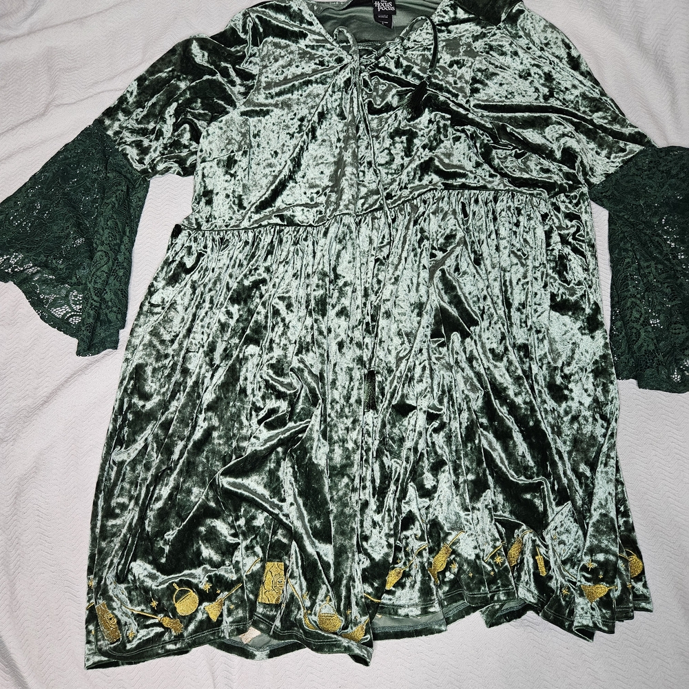 Torrid Disney Hocus Pocus 6x Costume Dress Green Velvet RN 148862